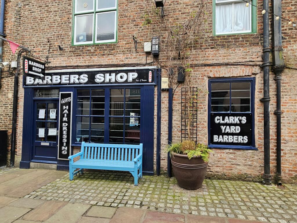 Barber Shop 1.jpg
