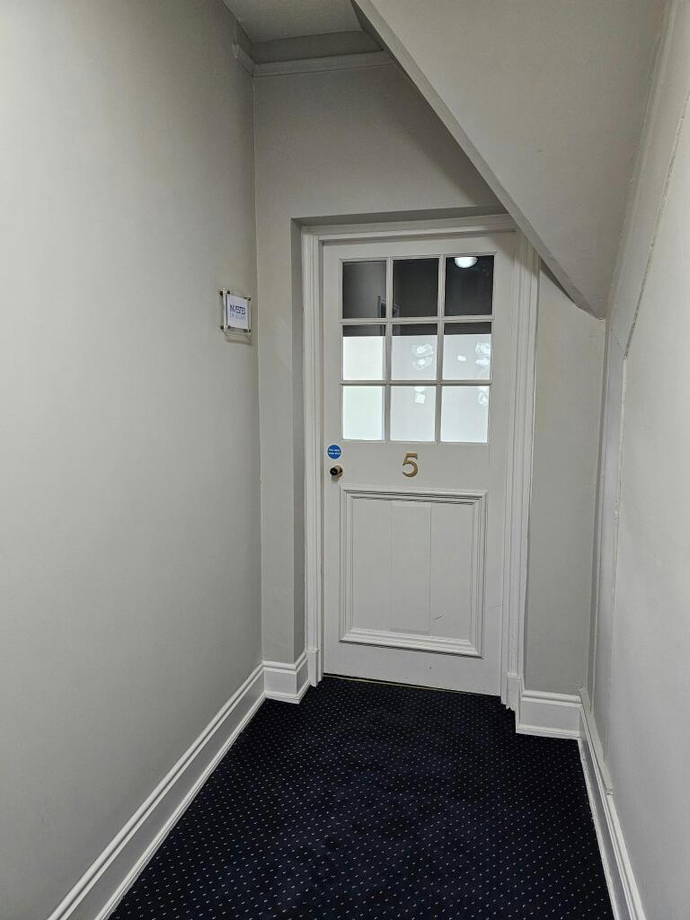 thumbnail_image003 5.jpg