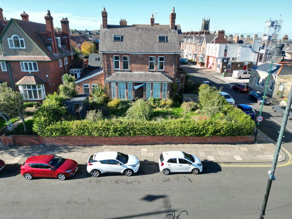 dji_fly_20251016_233352_579_ _photo.JPG