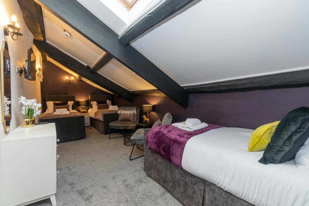 Apartment Triple.jpg