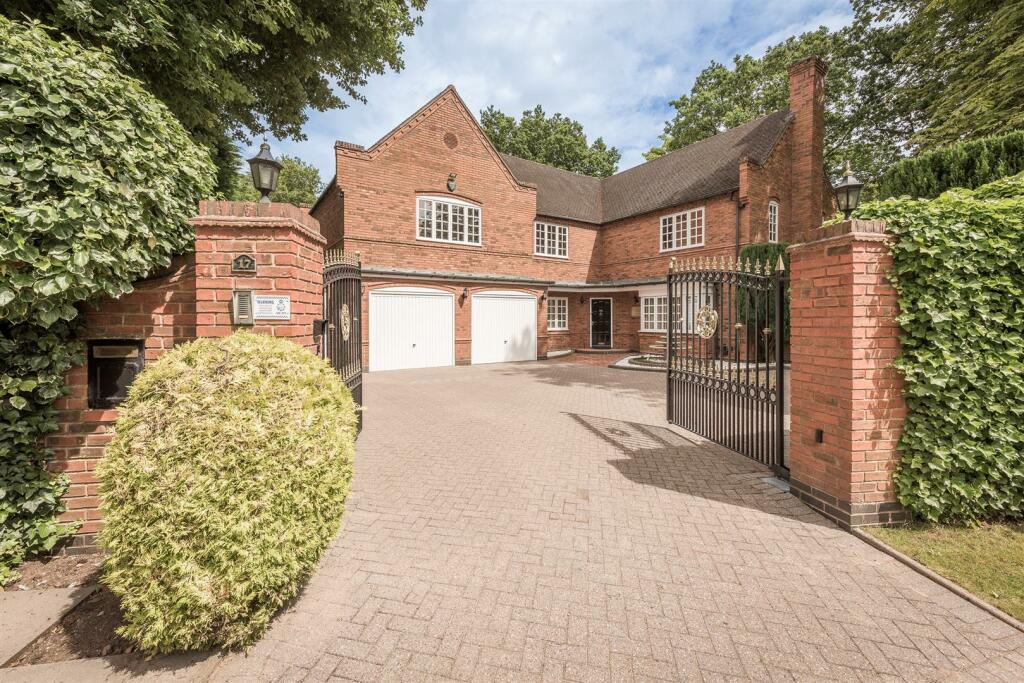 Main image of property: Heather Court Gardens, Sutton Coldfield