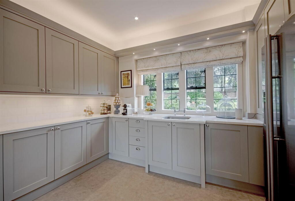 Additional property image - Bracebridge Road, Four Oaks, Sutton Coldfield