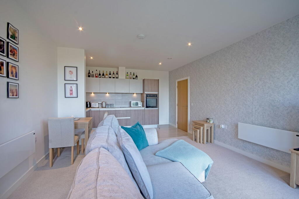 Additional property image - King Edwards Square, Sutton Coldfield, B73 6AQ