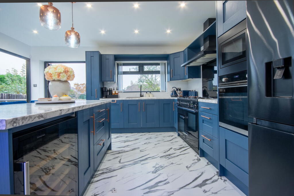 Additional property image - Donegal Road, Sutton Coldfield, B74 2AA