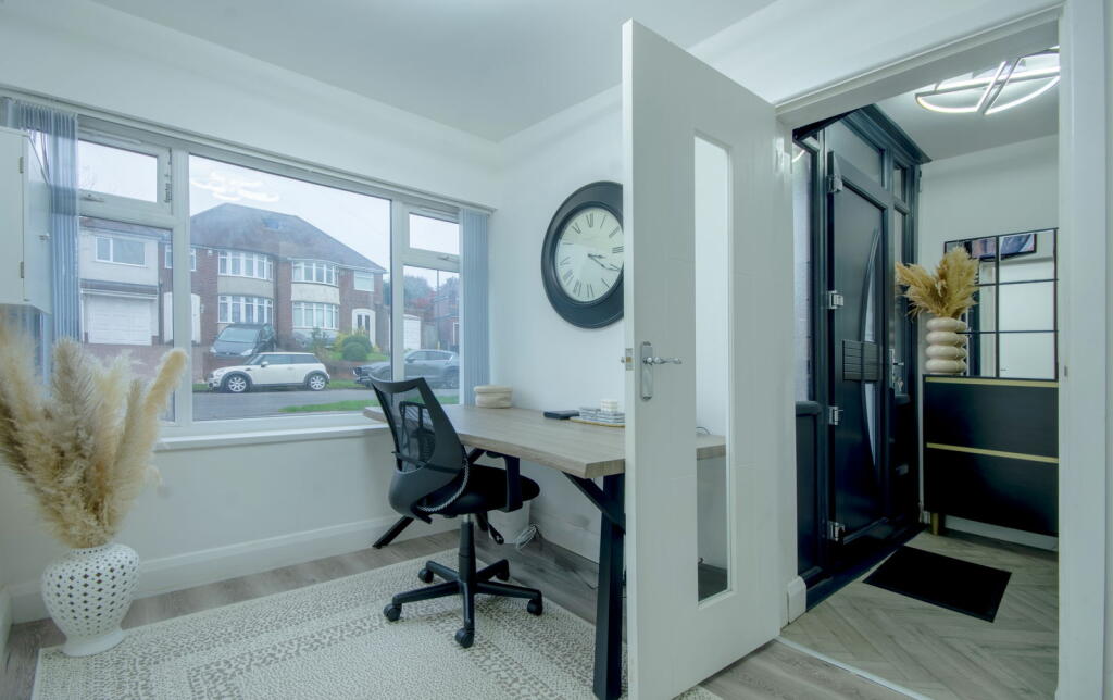 Additional property image - Donegal Road, Sutton Coldfield, B74 2AA