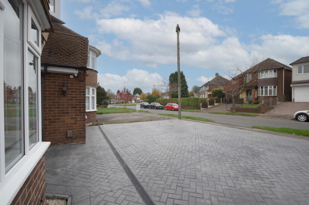 Additional property image - Donegal Road, Sutton Coldfield, B74 2AA