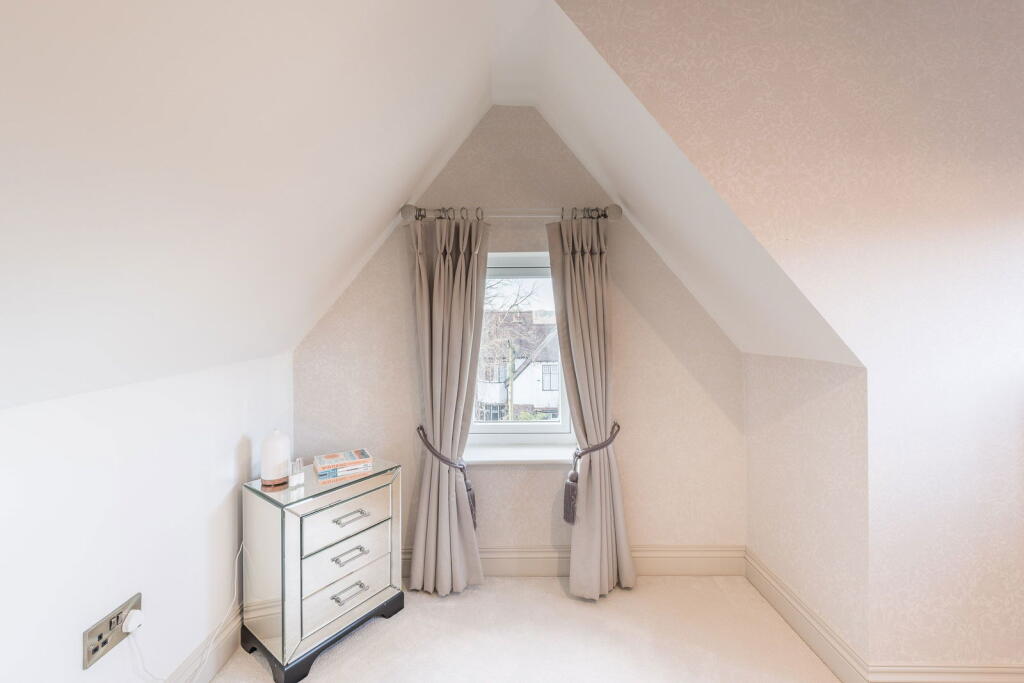 Additional property image - Mayfield Road,Wylde Green,Sutton Coldfield,B73 5QJ