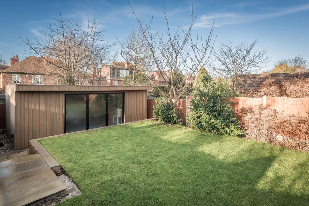 Additional property image - Mayfield Road,Wylde Green,Sutton Coldfield,B73 5QJ