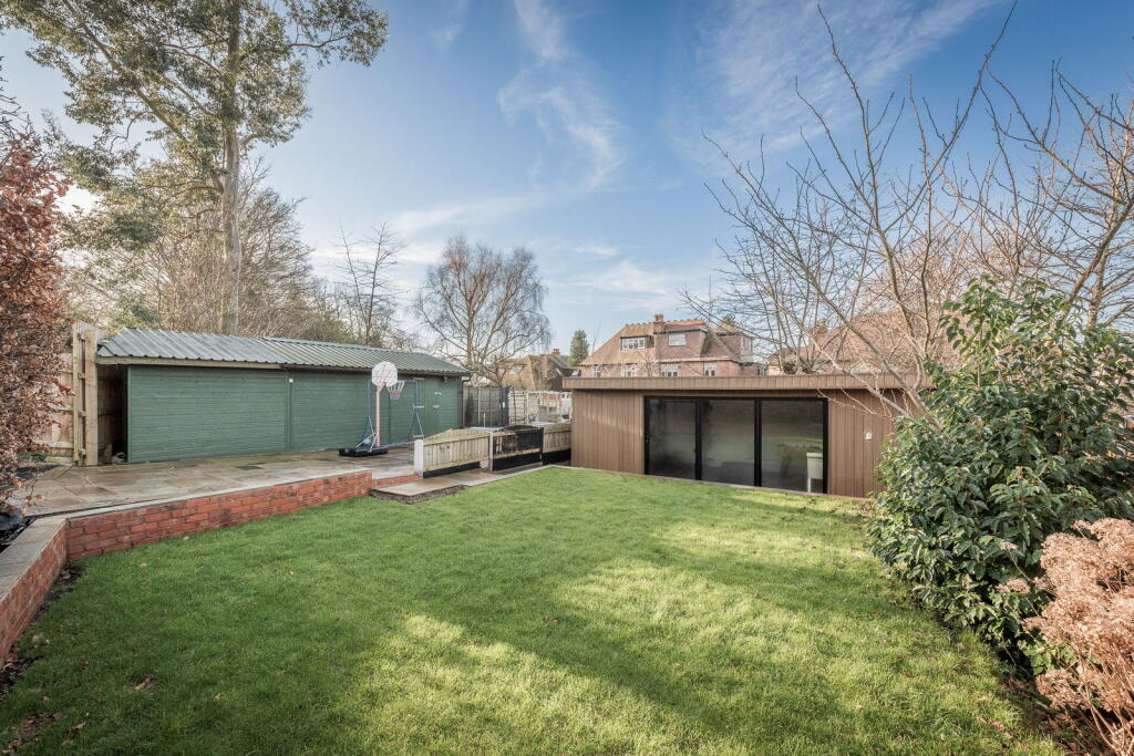 Additional property image - Mayfield Road,Wylde Green,Sutton Coldfield,B73 5QJ