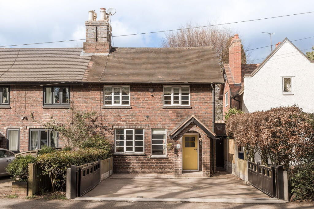 Main image of property: Thornhill Road, Sutton Coldfield, B74 3EH