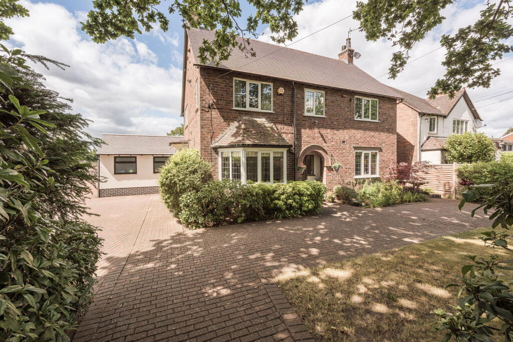 Main image of property: Blake Street, Sutton Coldfield, B74 4EU