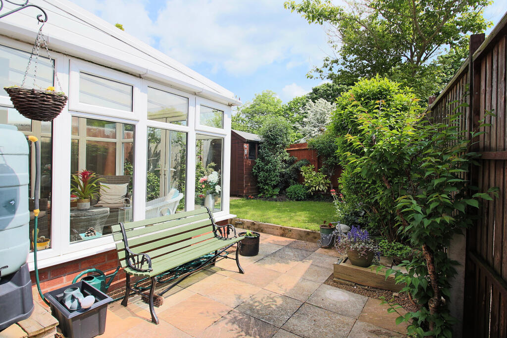 1 bedroom terraced house for sale in Brackenfield Way, Thurmaston, LE4