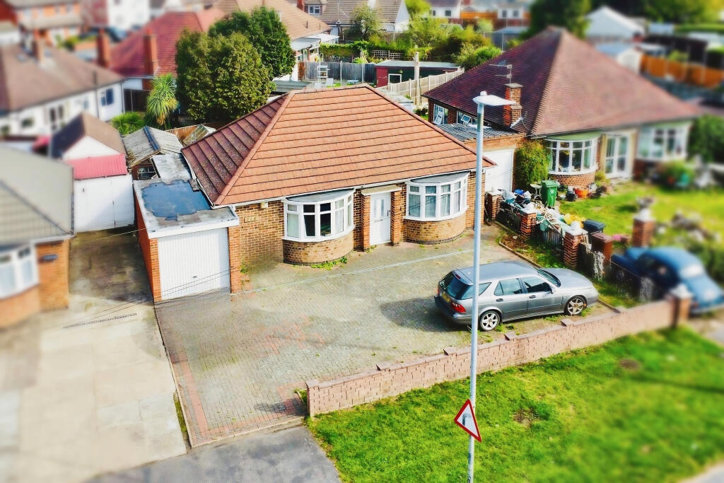 Main image of property: Humberstone Lane, Thurmaston, LE4