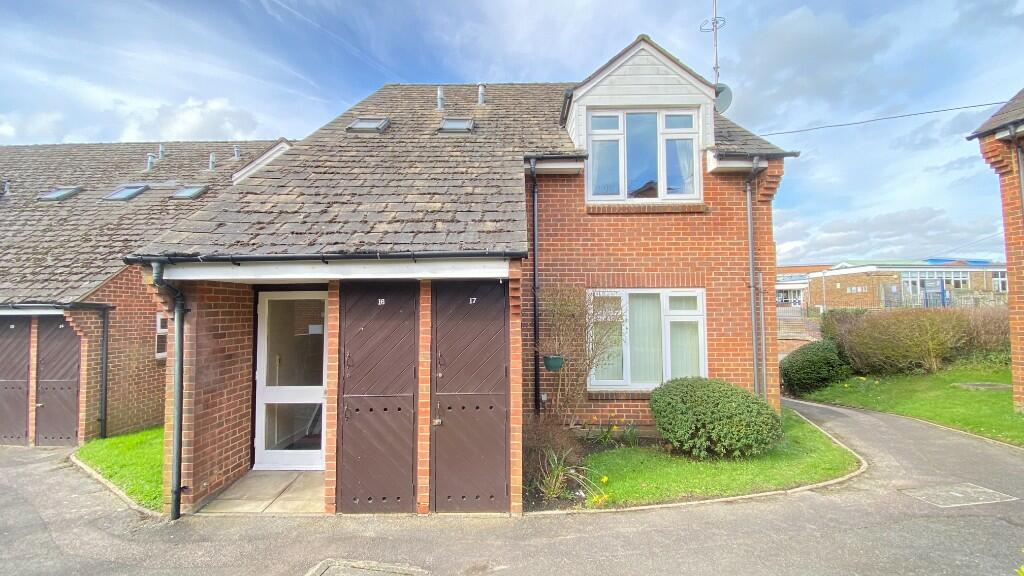 Main image of property: Chestnut Mead, Oxford Road, Redhill, Surrey, RH1