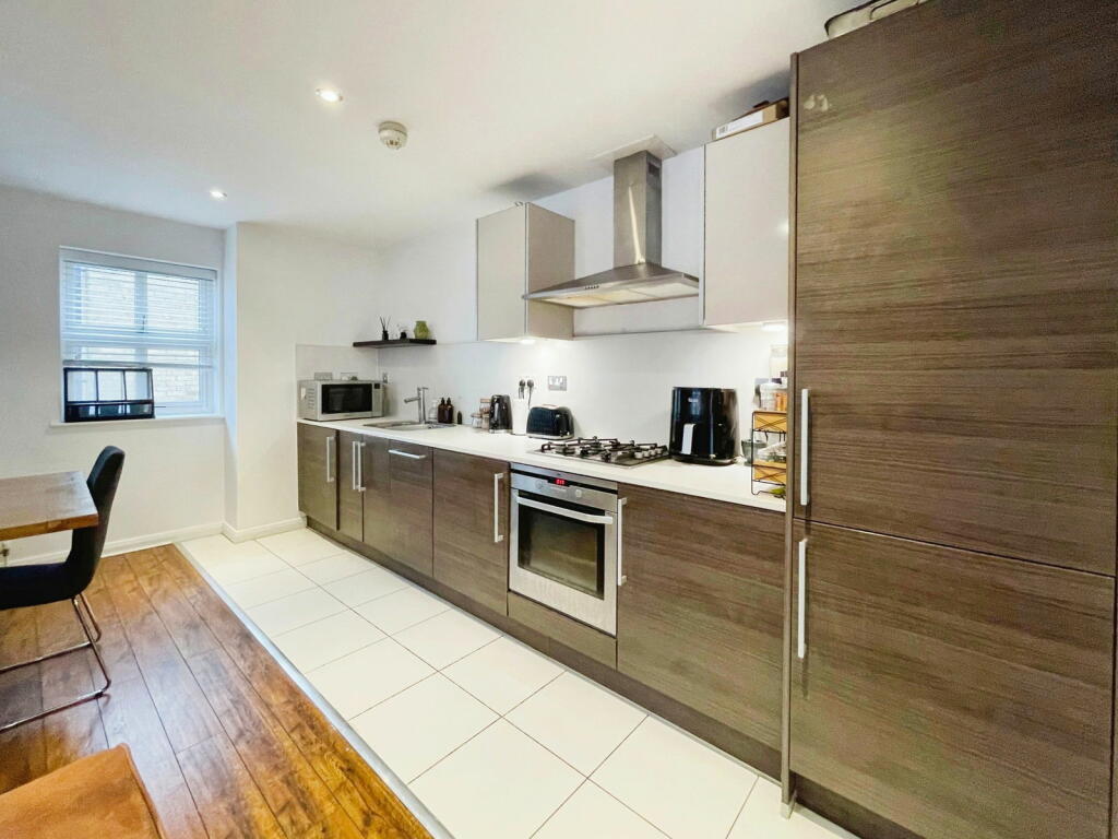 Additional property image - Waters Edge, Waterside, Dickens Heath, Solihull, B90 1UE