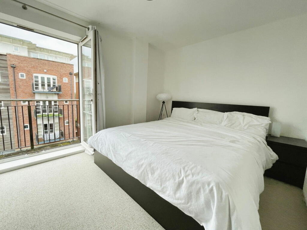 Additional property image - Waters Edge, Waterside, Dickens Heath, Solihull, B90 1UE