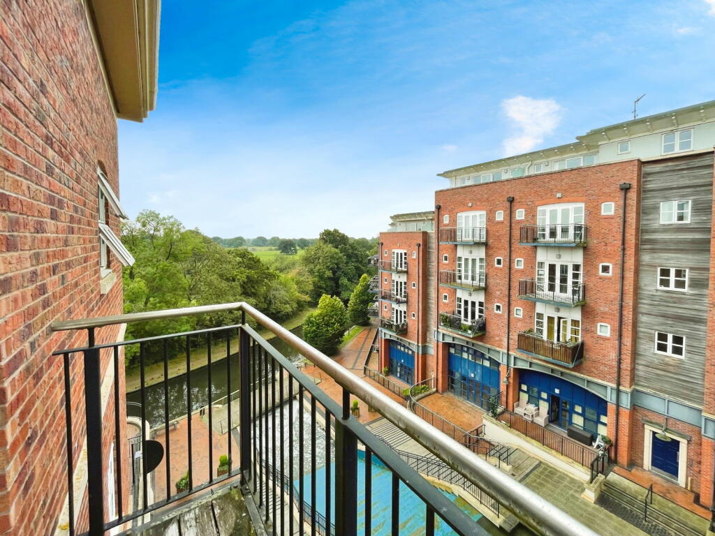 Additional property image - Waters Edge, Waterside, Dickens Heath, Solihull, B90 1UE