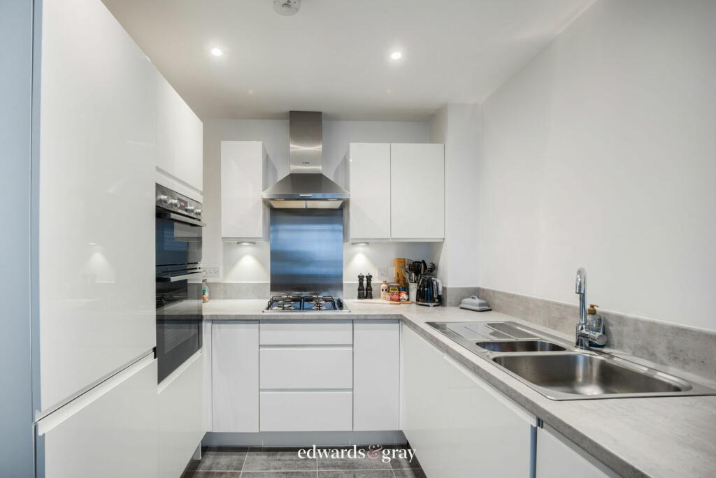 Additional property image - Coleshill, Warwickshire, B46 1AN
