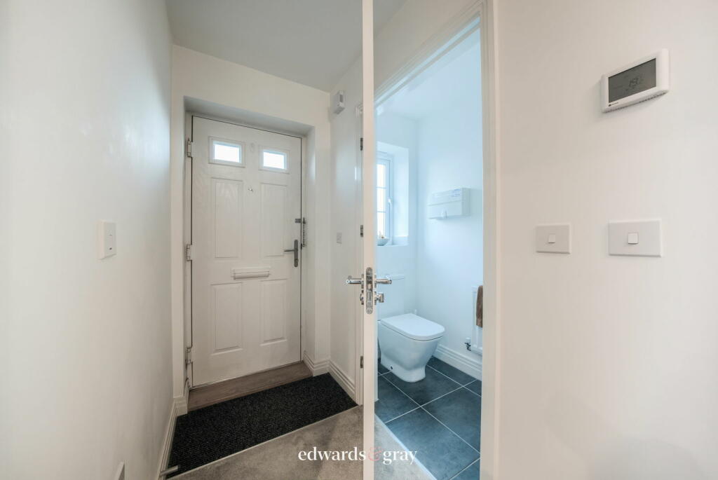 Additional property image - Coleshill, Warwickshire, B46 1AN