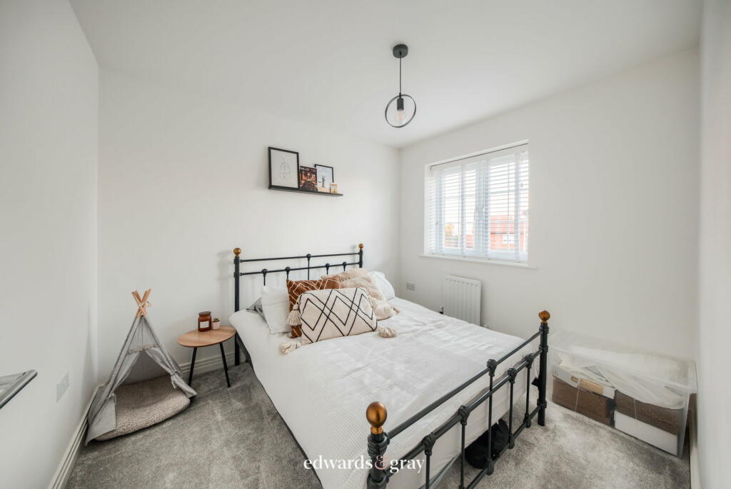 Additional property image - Coleshill, Warwickshire, B46 1AN