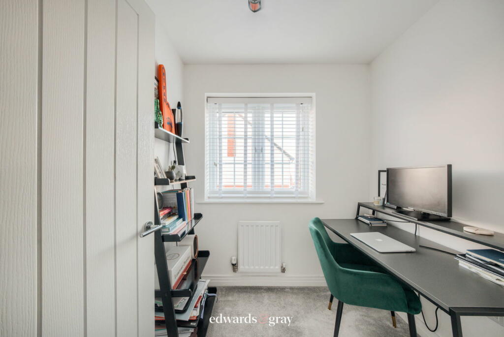 Additional property image - Coleshill, Warwickshire, B46 1AN