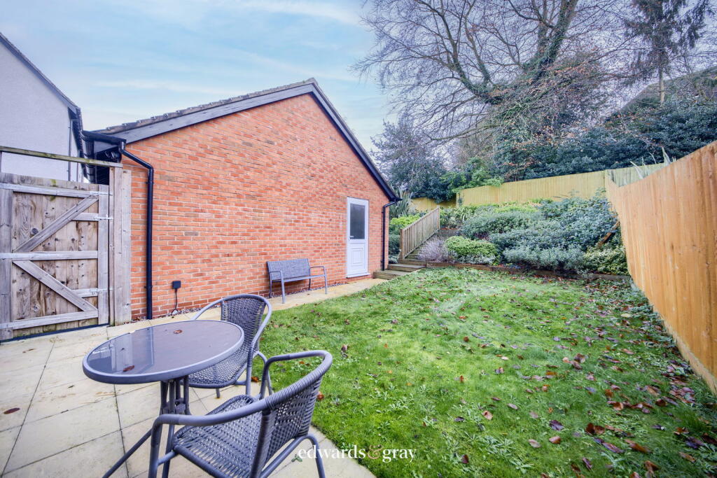 Additional property image - Coleshill, Warwickshire, B46 1AN