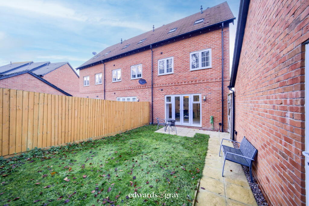Additional property image - Coleshill, Warwickshire, B46 1AN
