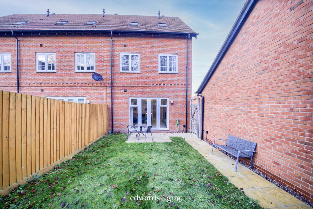 Additional property image - Coleshill, Warwickshire, B46 1AN