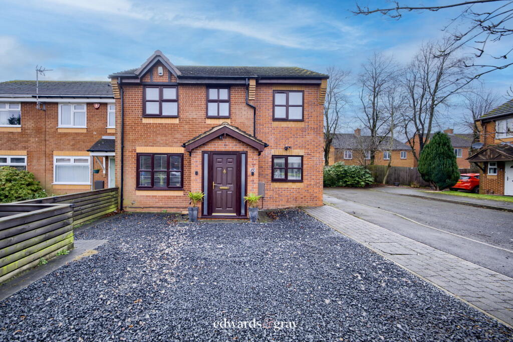 Additional property image - Pinbury Croft, Marston Green, B37 7RQ