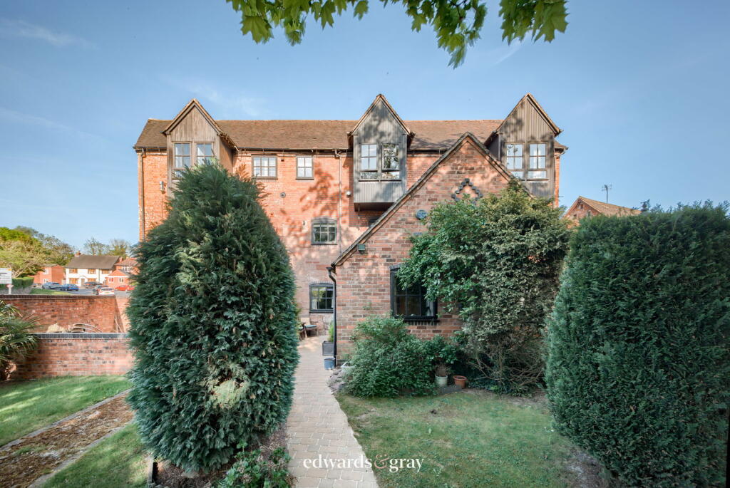Main image of property: Coleshill Road, Furnace End, B46 2LG