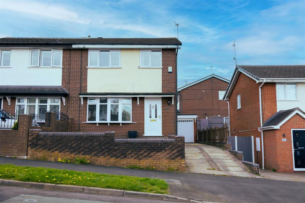 3 bedroom semidetached house for sale in Whiteridge Road, Kidsgrove