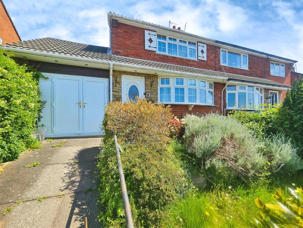 Main image of property: Dartford Place, Bradeley, Stoke-On-Trent