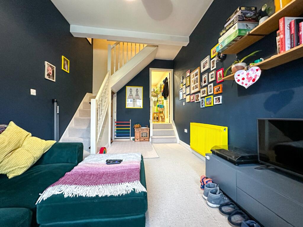 2 bedroom semidetached house for sale in Wick Road, Brislington