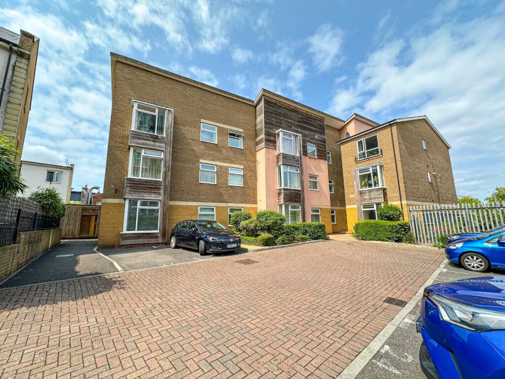 Main image of property: Linden Quarter, Cromwell Street, Bedminster, BS3 3NP