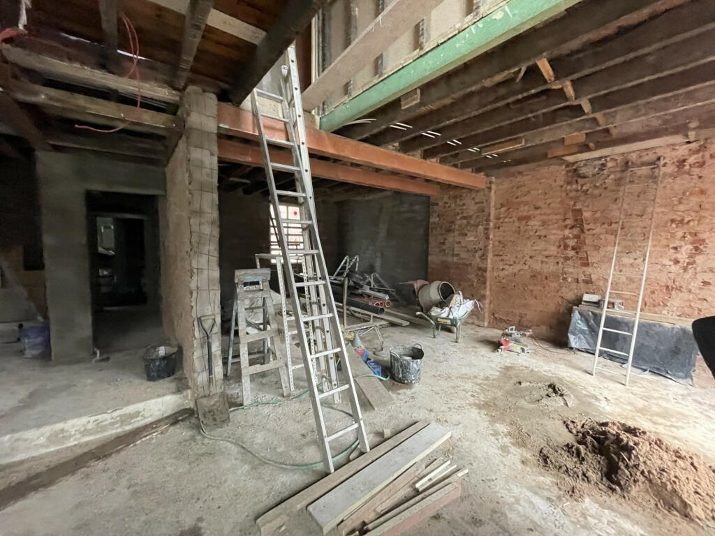 Additional property image - Langley High Street, Oldbury, West Midlands, B69