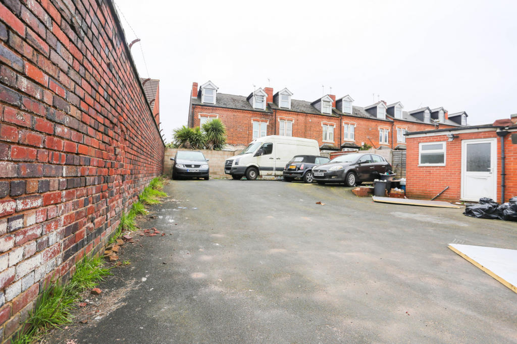 Commercial property for sale in Cape Hill, Smethwick, B66