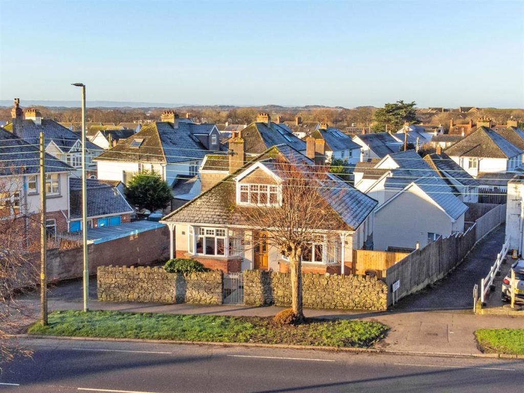 7 bedroom detached house for sale in Wellclose & The Hideout, Braunton