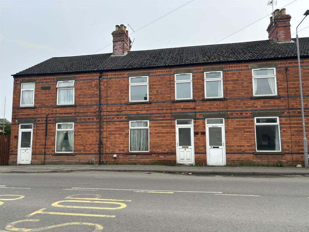 Main image of property: Hawton Lane, Balderton, Newark