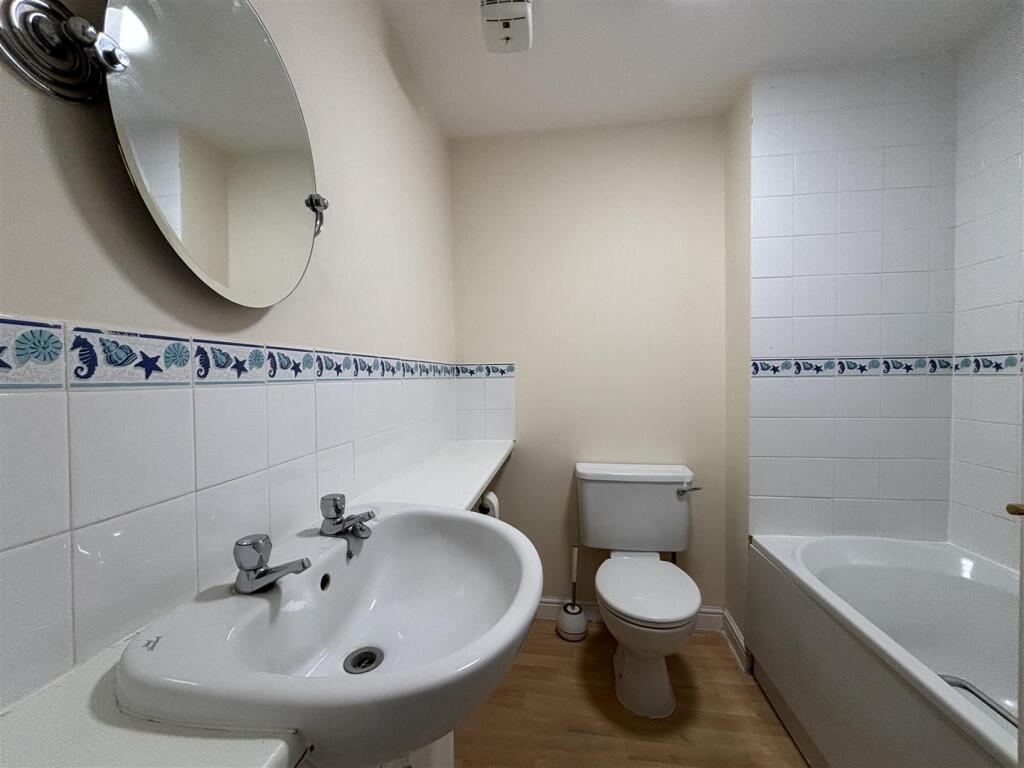 Main image of property: Cludd Avenue, Newark