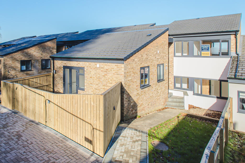 Main image of property: Hooks Hill, Purton, SN5