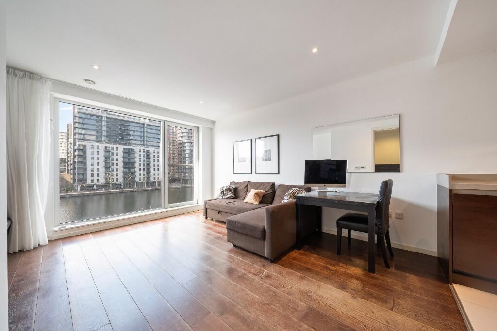 Main image of property: Baltimore Wharf, London, E14