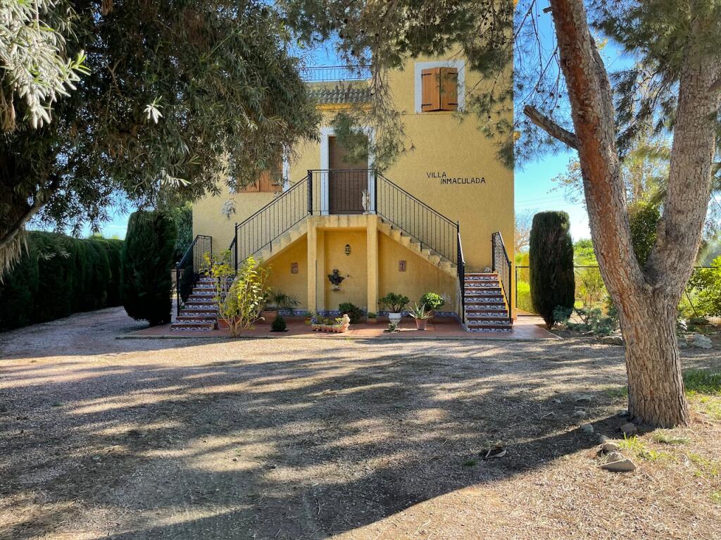 Villa for sale in Daya Vieja