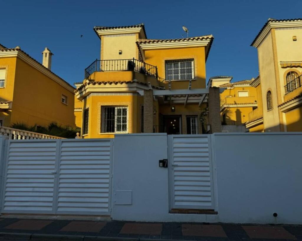 Main image of property: Algorfa
