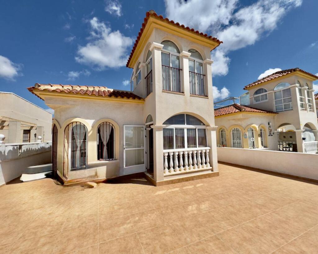 Main image of property: Algorfa