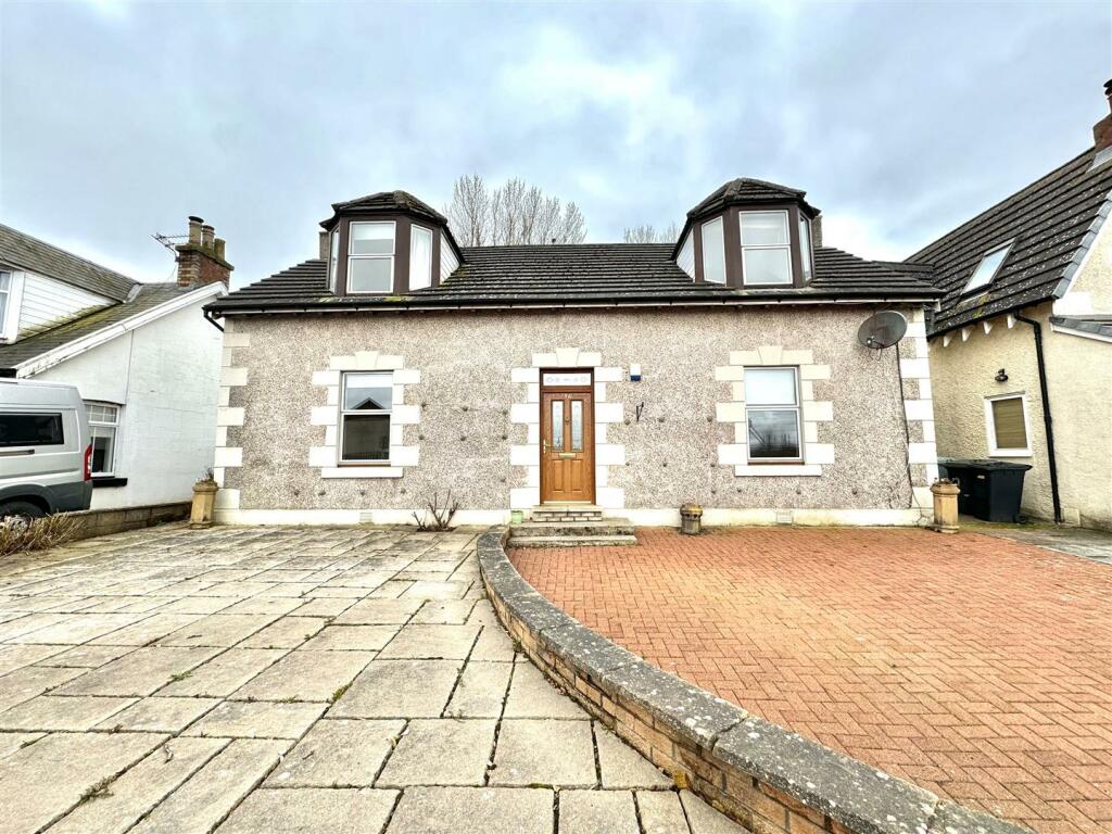 5 bedroom villa for sale in Strawfrank Road, Carstairs Junction, Lanark