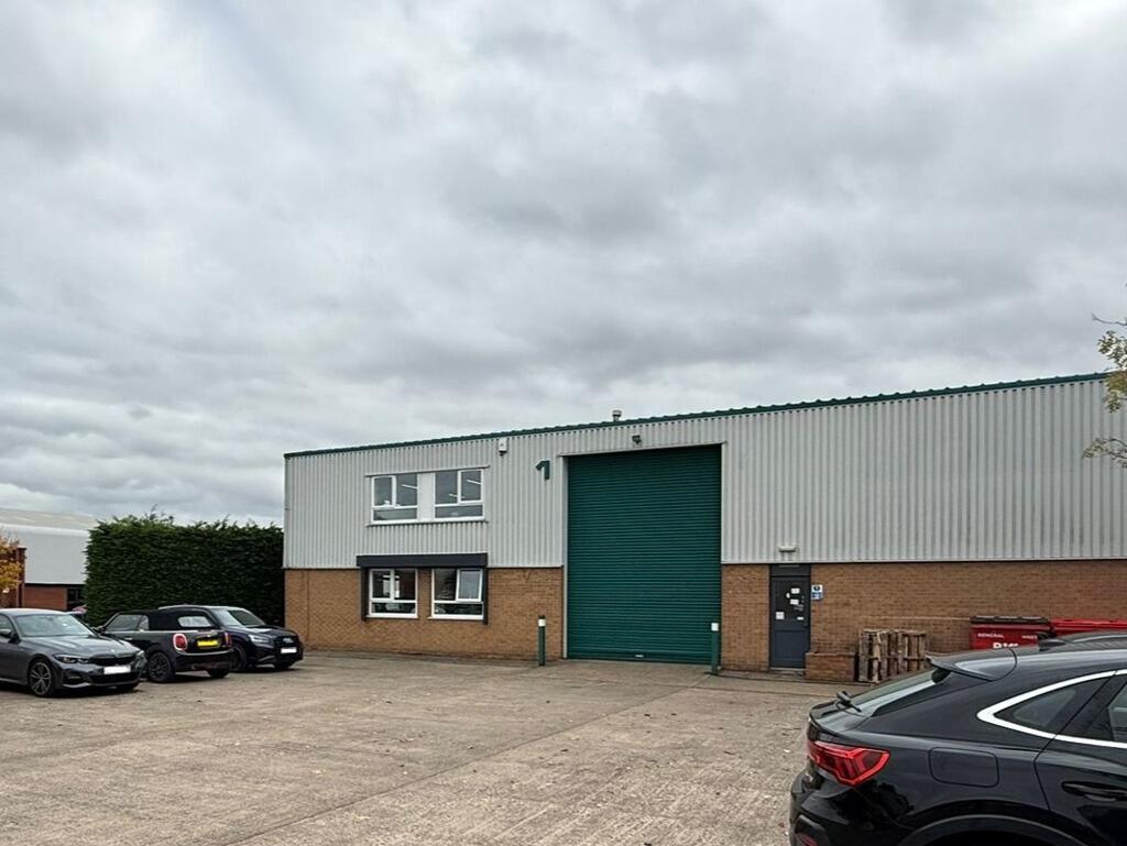 Main image of property: 1 Ashville Close, Queens Drive Industrial Estate, Nottingham, Nottinghamshire, NG2 1LL