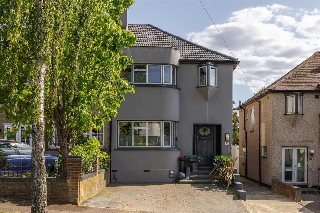 Main image of property: Epping Way, Chingford