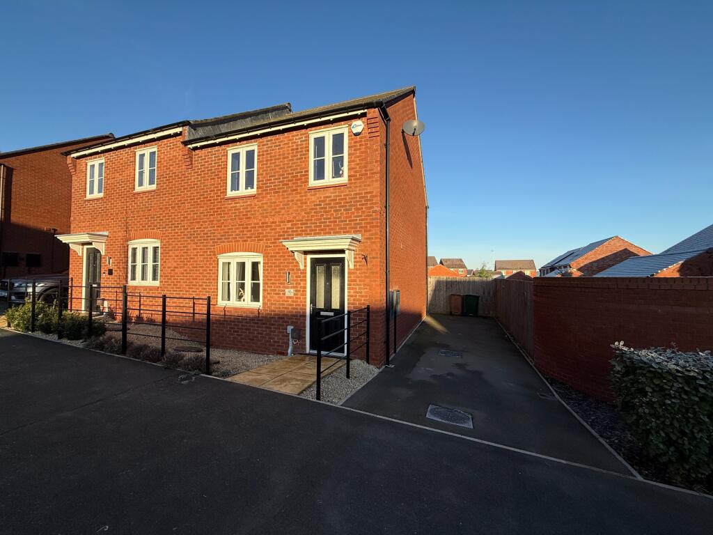 Main image of property: Stirling Road, Woodville, DE11