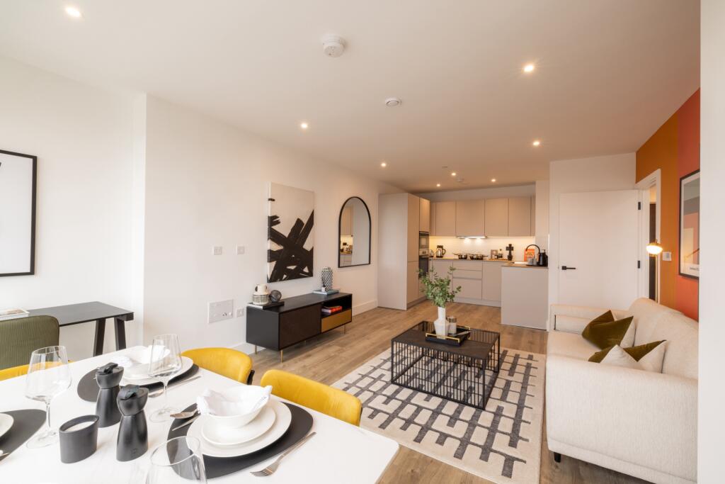 Additional property image - Station Road, Croydon, CR0