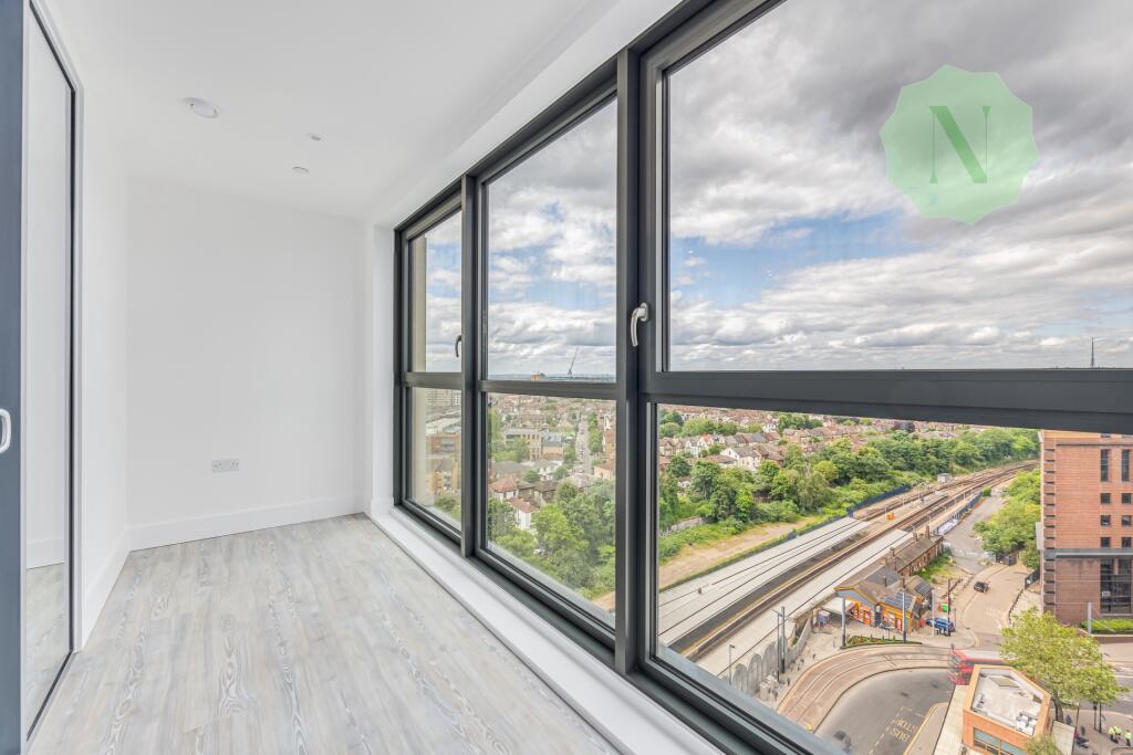 Additional property image - Station Road, Croydon, CR0